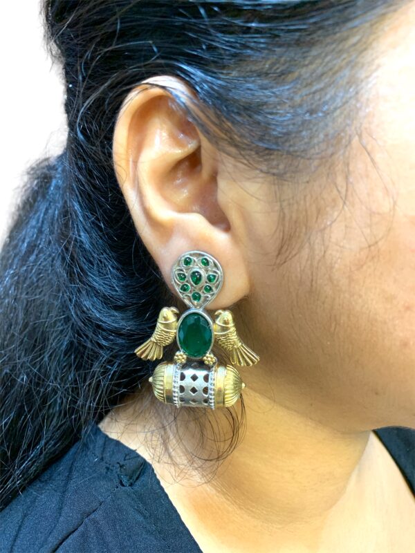 Designer Dual Tone Bird and Pillow Earring - Green